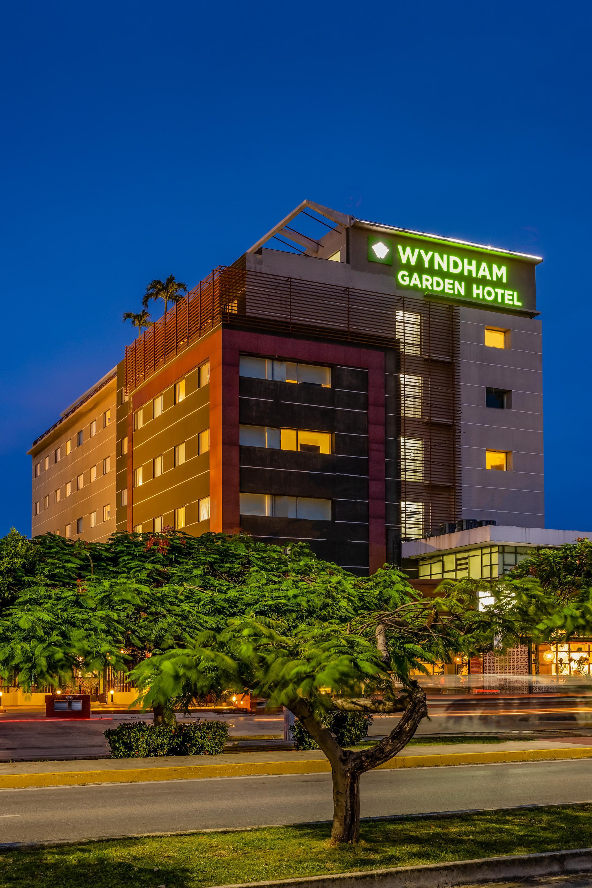 Wyndham Garden Cancun Downtown Extérieur photo